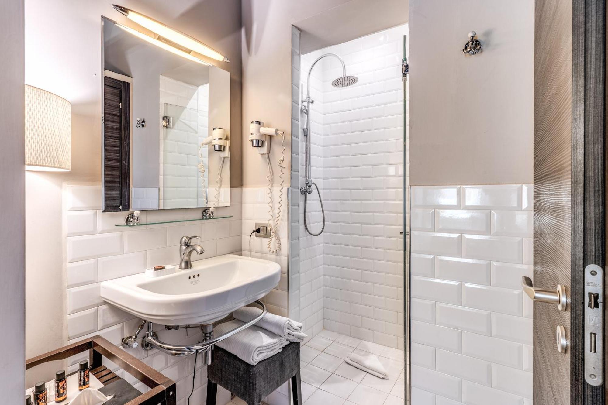Trevi Beau Boutique Hotel Рим Екстериор снимка